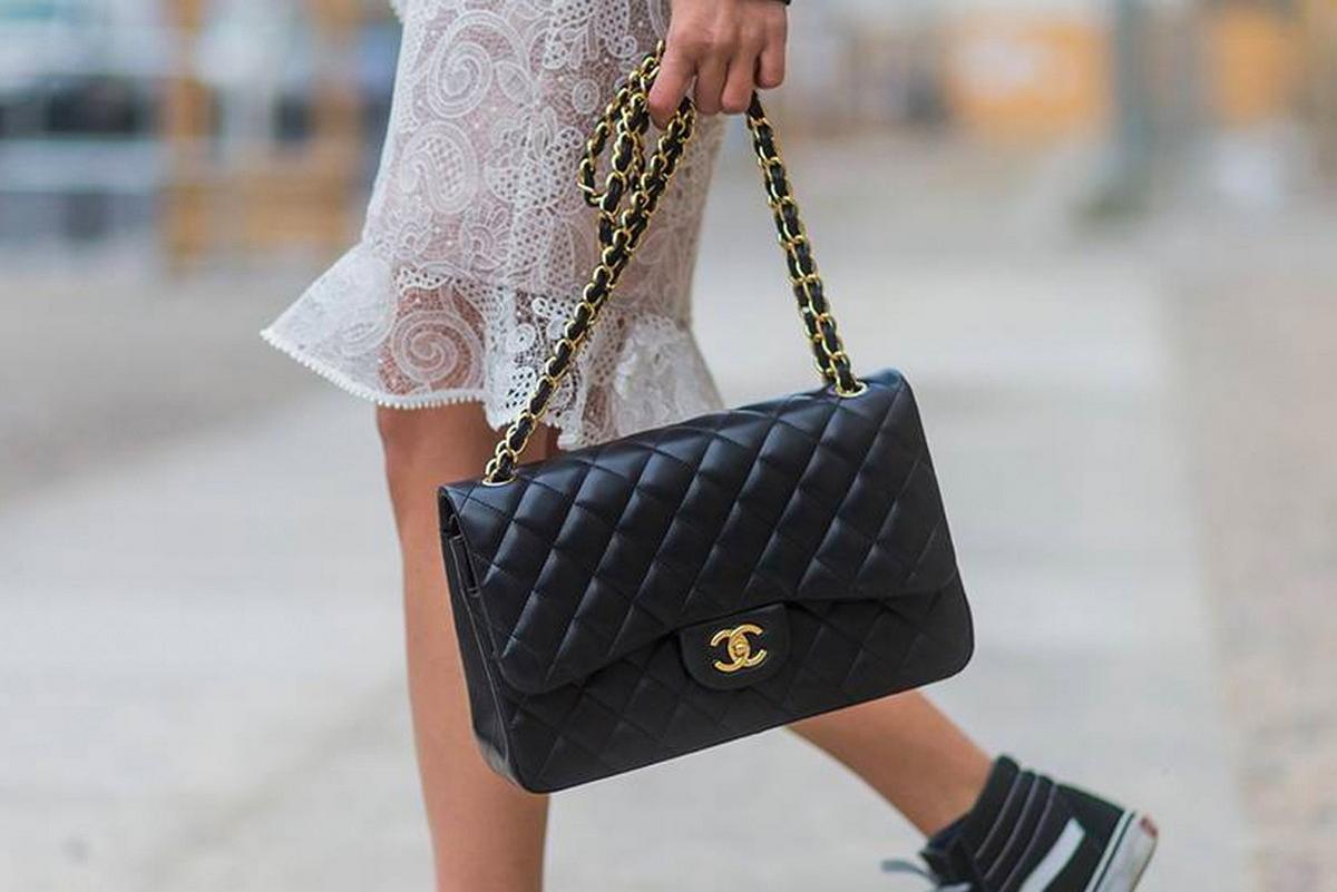 how much chanel purse