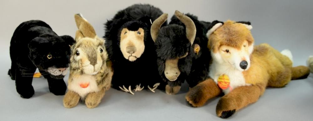 Group Of Five Large Steiff Stuffed Animals Including Taky Panther Bison Feldhase Rabbit Molly Fuzzy Fox And Sloth Bear By Nadeau S Auction Gallery 951760 Bidsquare