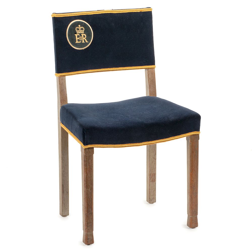 Queen Elizabeth Ii Coronation Chair By Cowan S Auctions 1403451